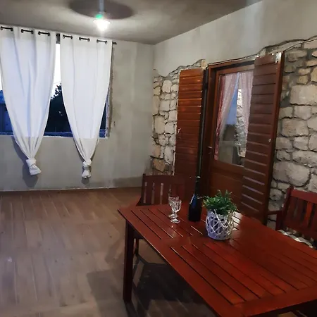 Nino Apartamento *
