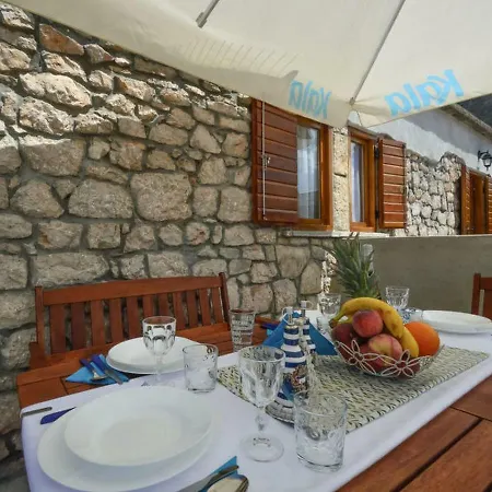 Nino Apartamento